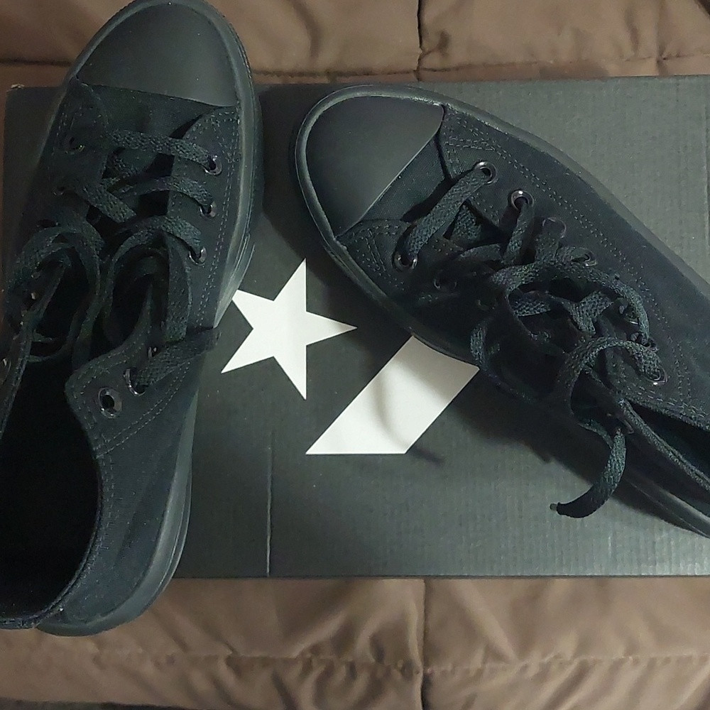 New with Box Converse Chuck Taylor All Star Move Hi Black Unisex Sneakers